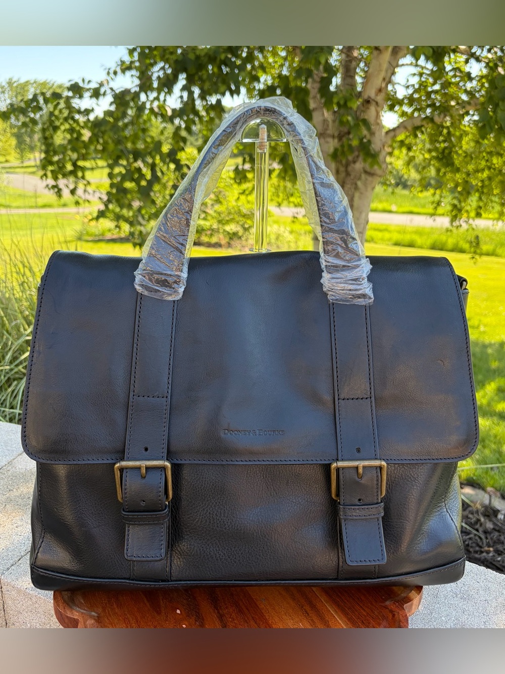 Dooney & Bourke Hunter Messenger Black Florentine NWT Original Packaging
